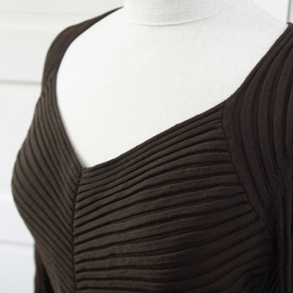 Vintage Brown Sweetheart V-Neckline Cable Knit Silk Sweater Size Medium - Picture 3 of 11